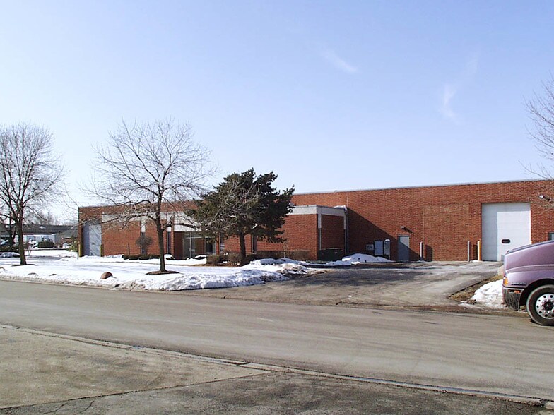 5404-5446 Dansher Rd, Countryside, IL à louer - Photo de l’immeuble – Image 2 sur 13