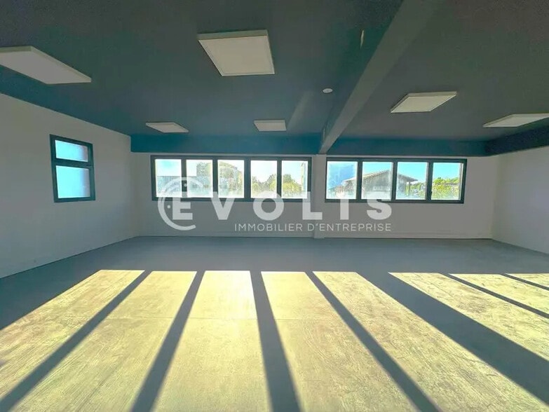 18 Allée Fenelon, Tresses à vendre - Photo intérieure – Image 2 sur 5