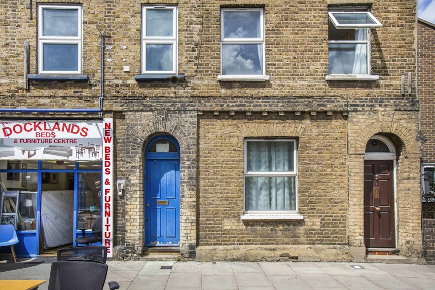 3 Manchester Rd, Londres à vendre - Photo de l’immeuble – Image 3 sur 16