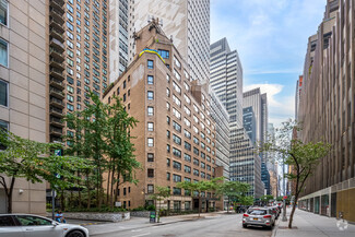 Plus de détails pour 210 E 47th St, New York, NY - Logement à vendre