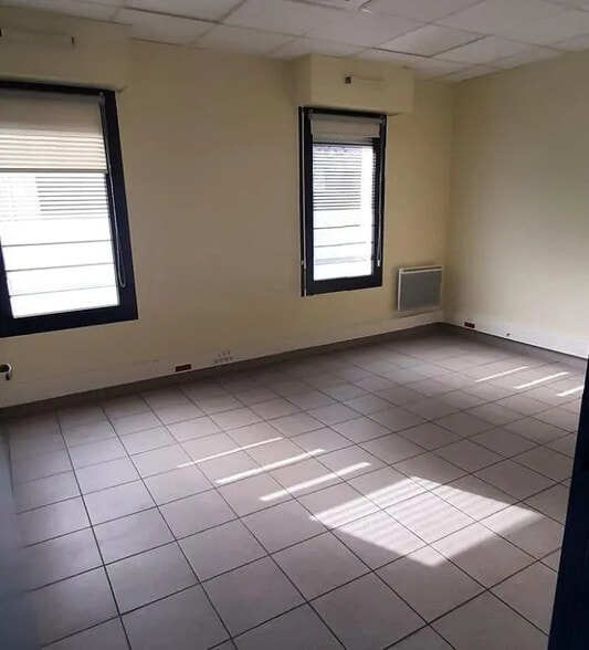 26 Rue De Belgique, Angers à louer - Photo de l’immeuble – Image 3 sur 6