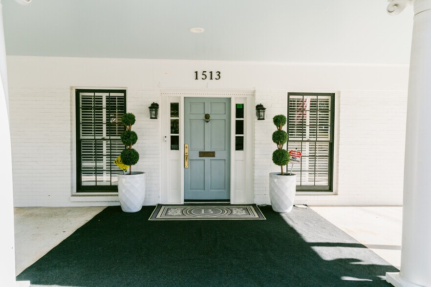 1513 Oak Grove Rd, Decatur, GA à vendre - Photo de l’immeuble – Image 3 sur 28