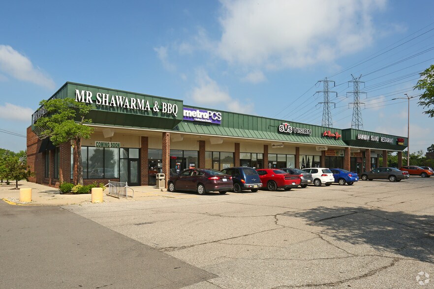 3000-3116 Van Horn Rd, Trenton, MI à louer - Photo principale – Image 2 sur 11