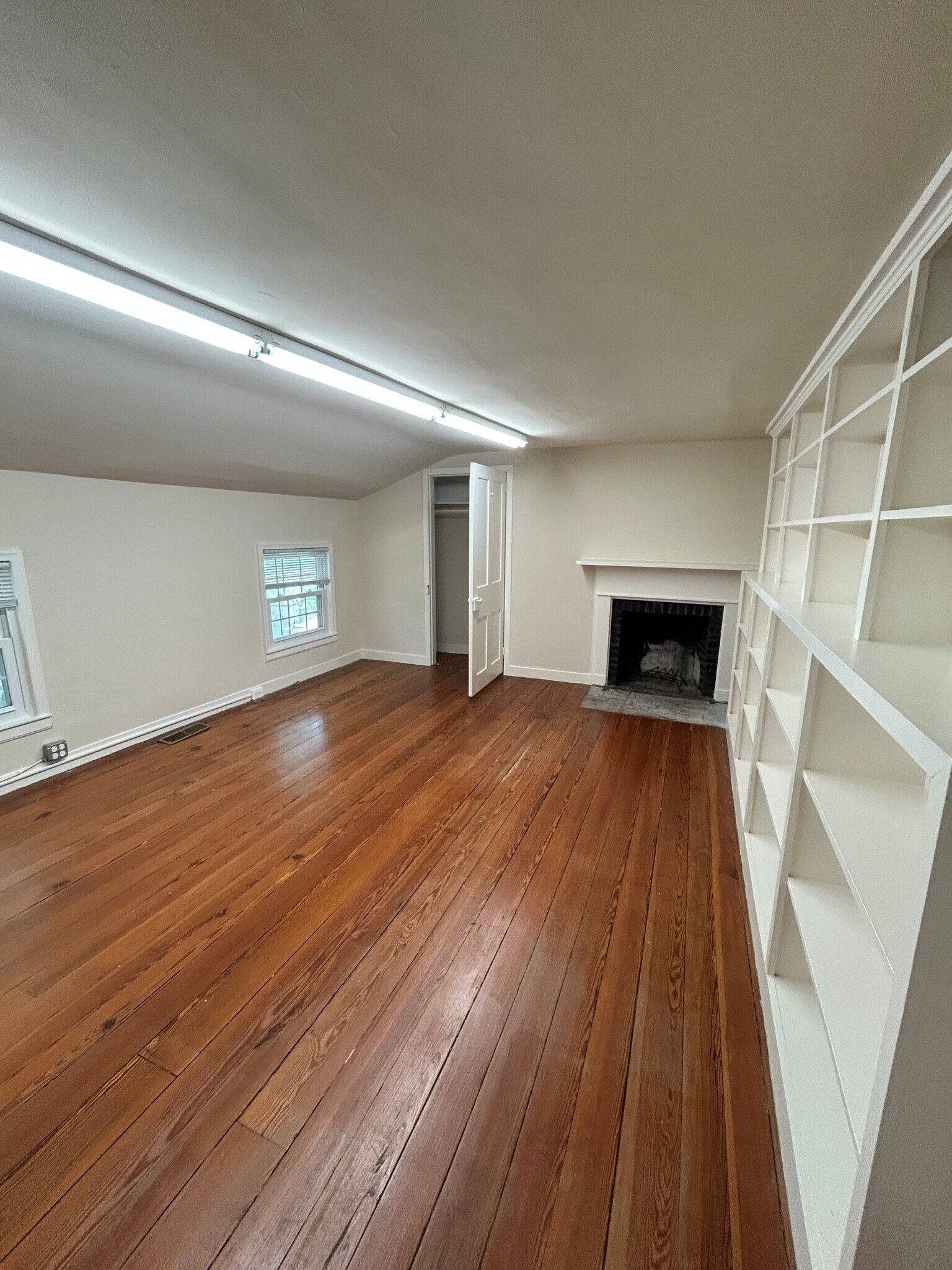 9254 Bendix Rd, Columbia, MD à louer Photo intérieure– Image 1 sur 3