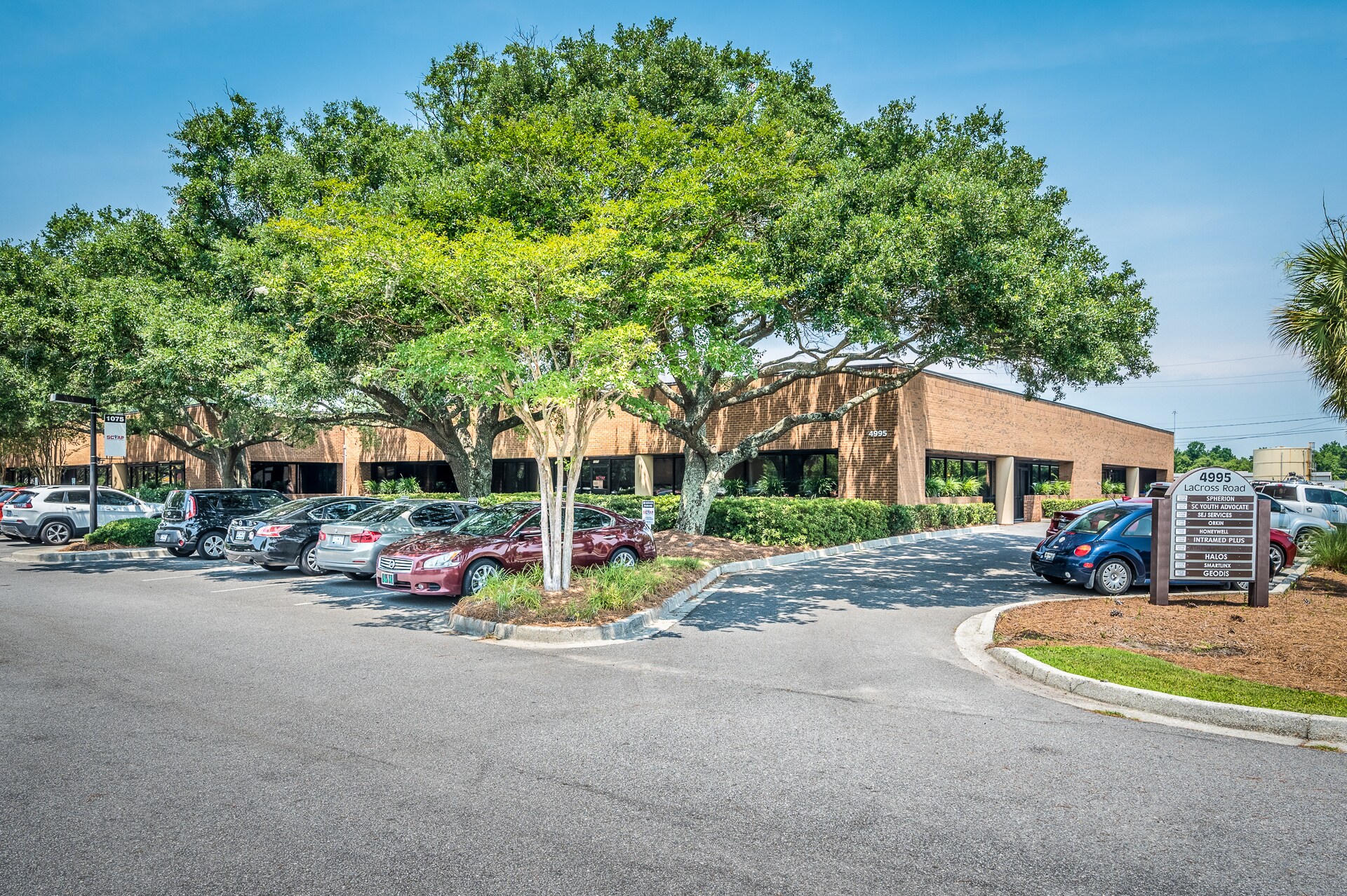 4995 Lacross Rd, North Charleston, SC à vendre Photo principale– Image 1 sur 13