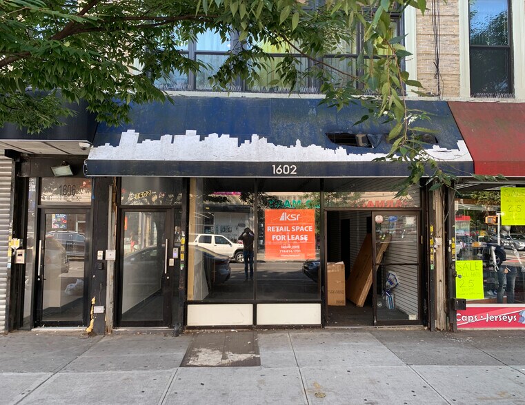 1602 Pitkin Ave, Brooklyn, NY à louer - Photo de l’immeuble – Image 1 sur 3