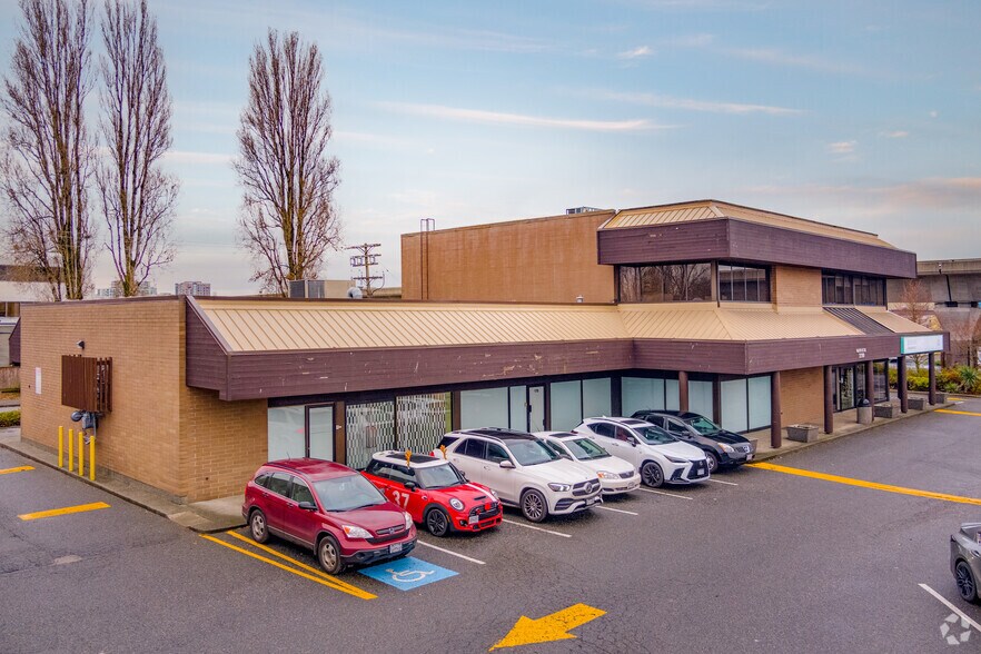 4800 No. 3 Rd, Richmond, BC à louer - Photo de l’immeuble – Image 3 sur 4
