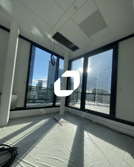 Bureau dans Lyon à louer - Photo de l’immeuble – Image 3 sur 9