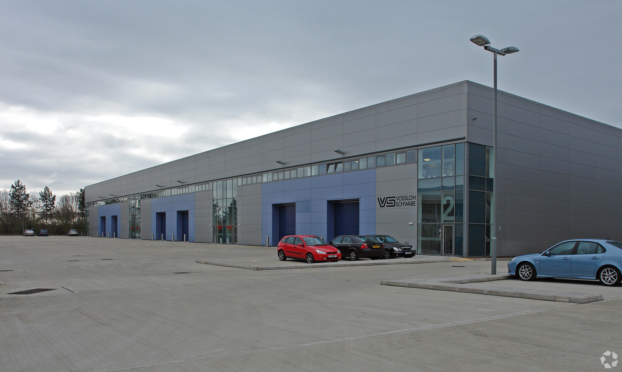 Chippenham Dr, Milton Keynes à louer Photo principale– Image 1 sur 9