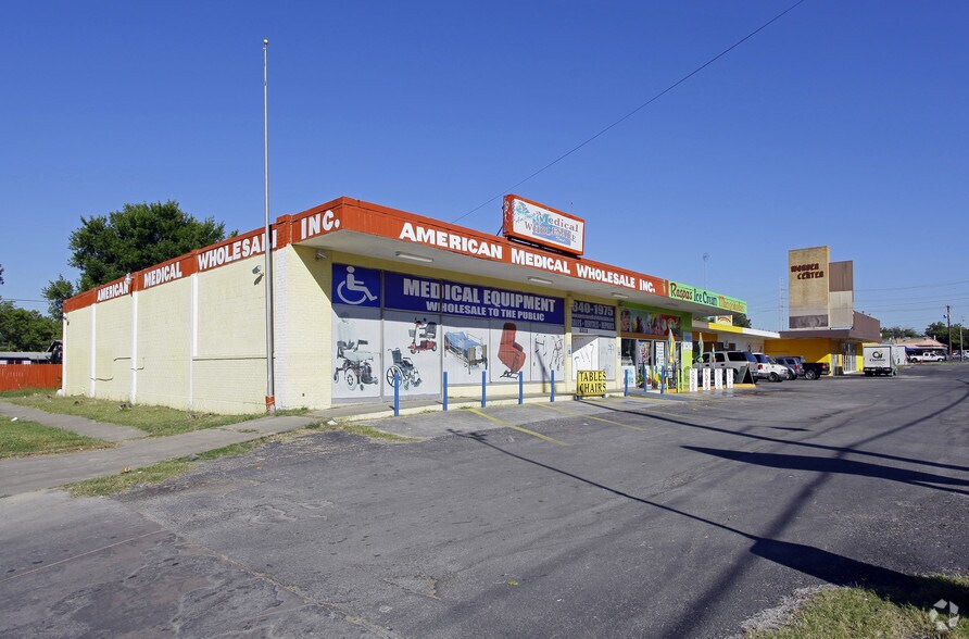 3303-3319 West Ave, San Antonio, TX à louer - Photo principale – Image 1 sur 4