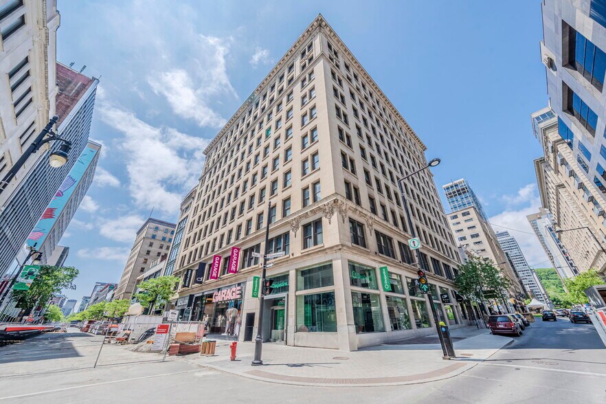 1101-1117 Rue Sainte-Catherine O, Montréal, QC à louer - Photo de l’immeuble – Image 1 sur 4