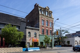 Plus de détails pour 1092 Queen St W, Toronto, ON - Local commercial à louer