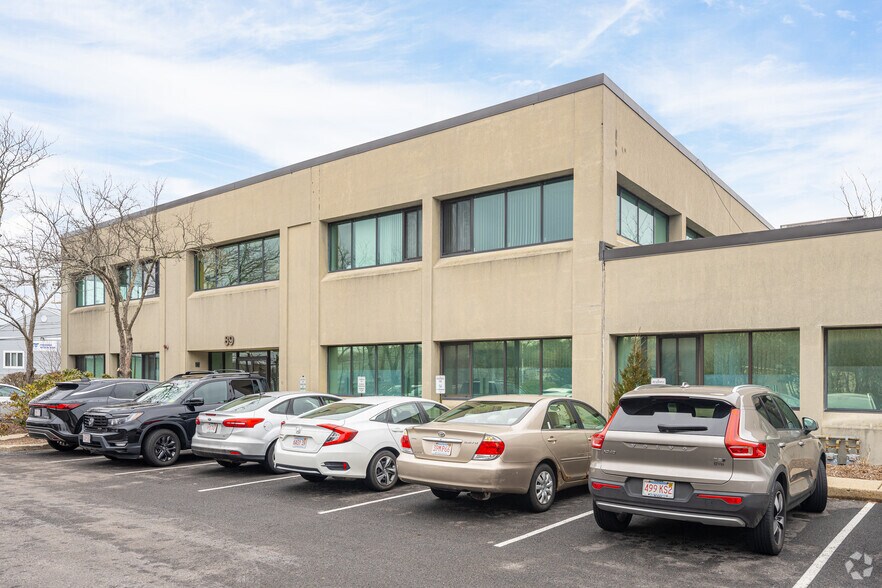89 Access Rd, Norwood, MA à vendre - Photo de l’immeuble – Image 2 sur 5