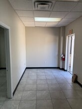 970-1010 Ocoee Apopka Rd, Apopka, FL à louer Photo intérieure– Image 1 sur 5