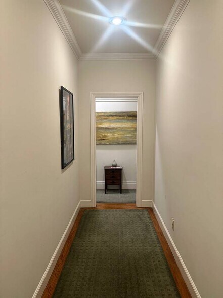 1408 Chapin Ave, Burlingame, CA à louer - Photo de l’immeuble – Image 3 sur 13