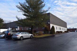 Plus de détails pour 378 Page St, Stoughton, MA - Local d’activités à vendre