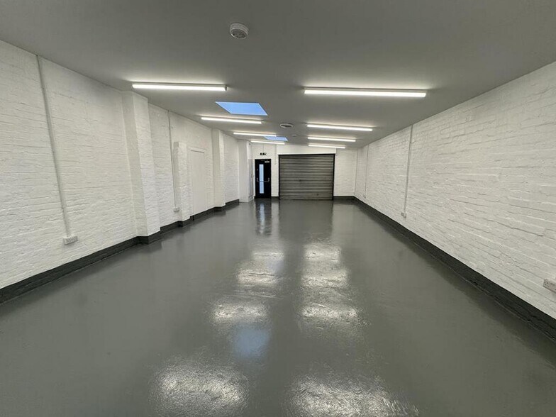 318A King St, Londres à louer - Photo de l’immeuble – Image 2 sur 24