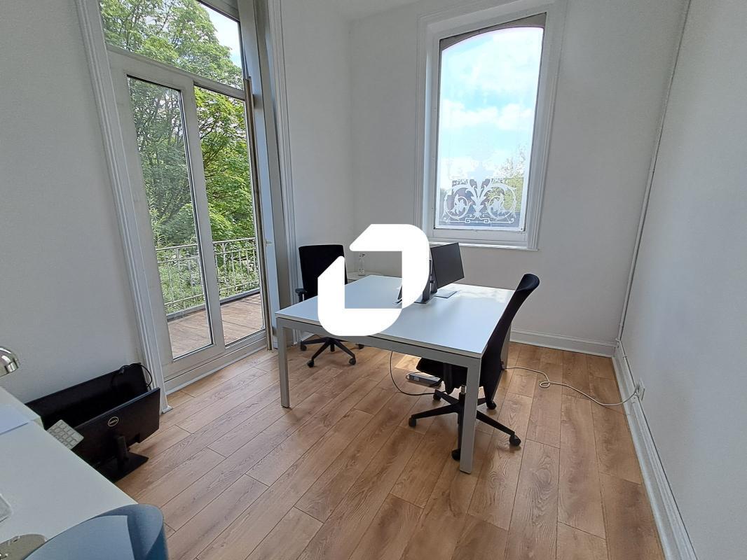 Bureau dans Mouvaux à louer Photo de l’immeuble– Image 1 sur 16