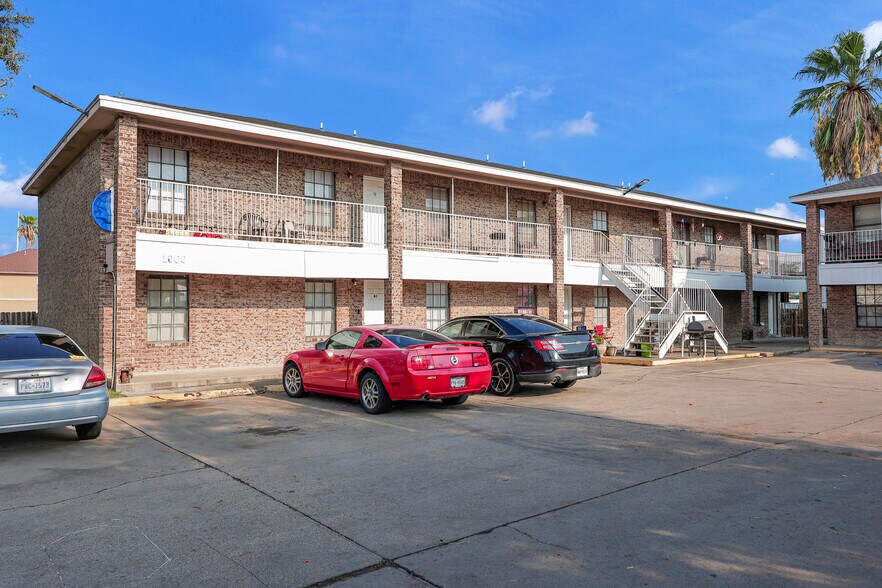 1000 W Caffery Ave, Pharr, TX à vendre - Photo de l’immeuble – Image 2 sur 7