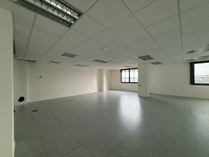 Bureau dans L'Hospitalet de Llobregat, Barcelona à louer Photo intérieure– Image 1 sur 11