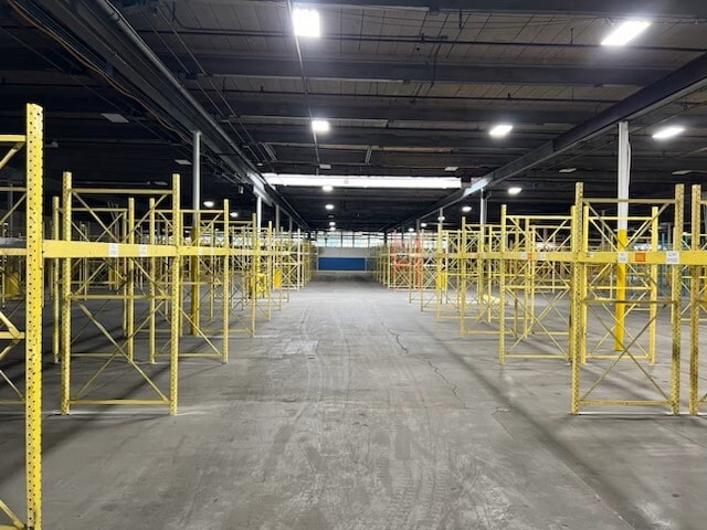 95 Grand Ave, Pawtucket, RI à louer - Photo de l’immeuble – Image 3 sur 28