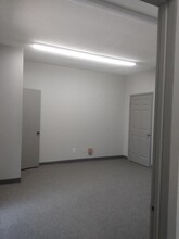 2019B S Henderson Blvd, Kilgore, TX à louer Photo de l’immeuble– Image 1 sur 7