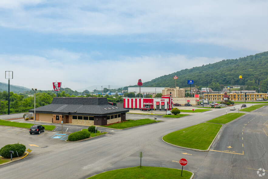 354 Kimball Crossing Dr, Kimball, TN à louer - Photo de l’immeuble – Image 1 sur 29