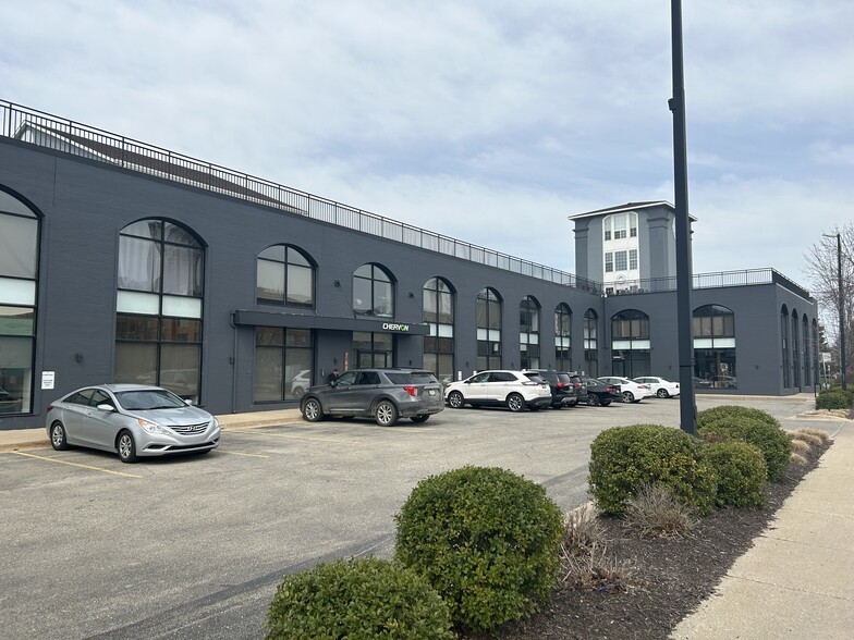 600 7th St NW, Grand Rapids, MI à louer - Photo de l’immeuble – Image 1 sur 3