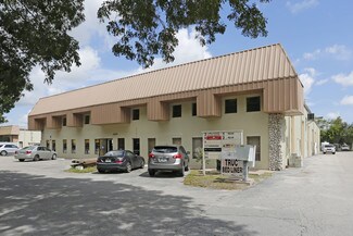 Plus de détails pour 4284 Enterprise Ave, Naples, FL - Industriel/Logistique à louer