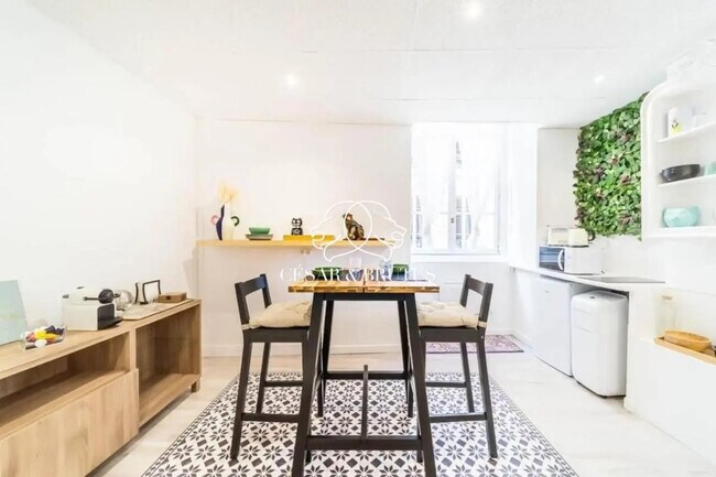 Plus de détails pour Local commercial à vendre