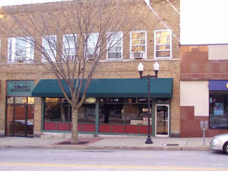 61-65 E Main St, Westminster, MD à louer - Photo de l’immeuble – Image 3 sur 77