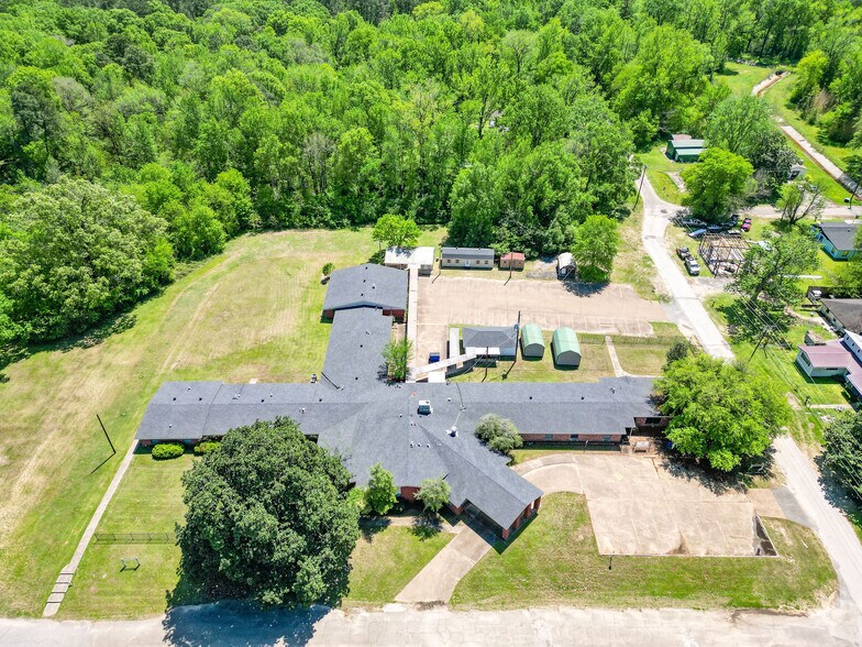 510 E Bonham St, Jefferson, TX à vendre - Photo intérieure – Image 2 sur 31