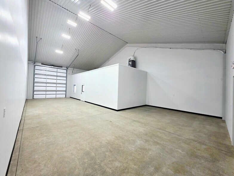 11379 Farmington Rd, Van Alstyne, TX à louer - Photo intérieure – Image 3 sur 7