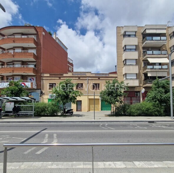 Immeuble residentiel dans Viladecans, Barcelona à vendre - Photo de l’immeuble – Image 3 sur 3