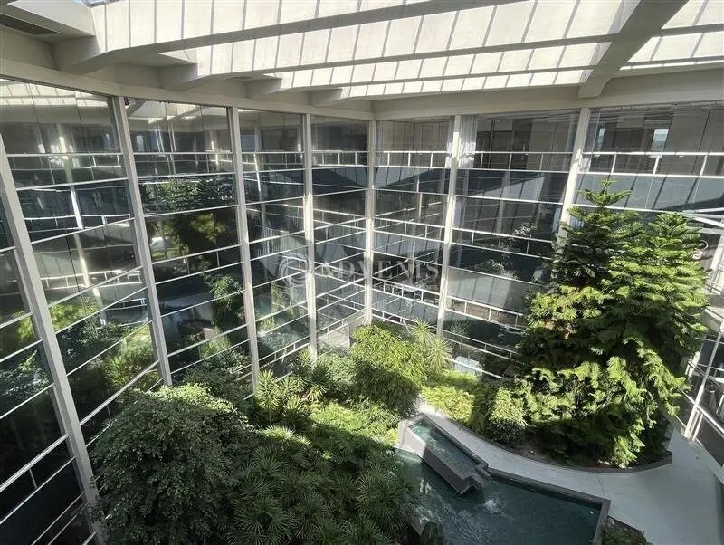 Bureau dans Villepinte à louer Photo de l’immeuble– Image 1 sur 12