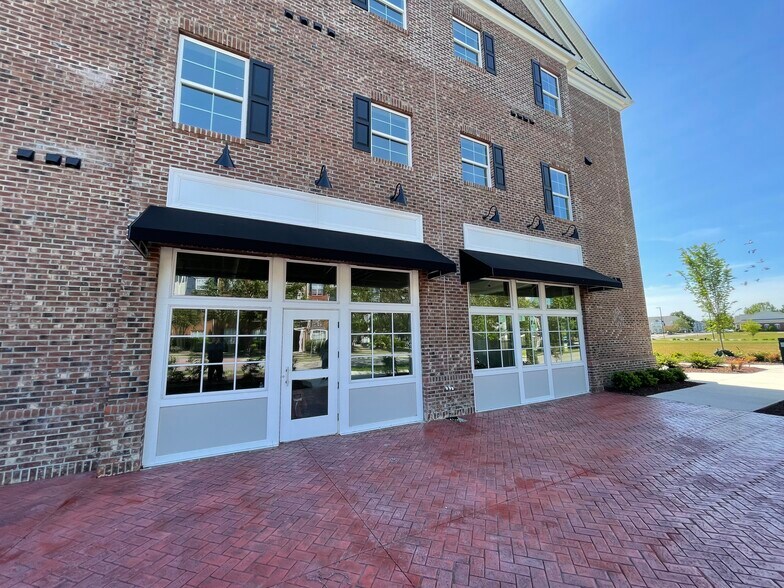 Morrisville Carpenter Rd, Cary, NC à louer - Photo de l’immeuble – Image 3 sur 12