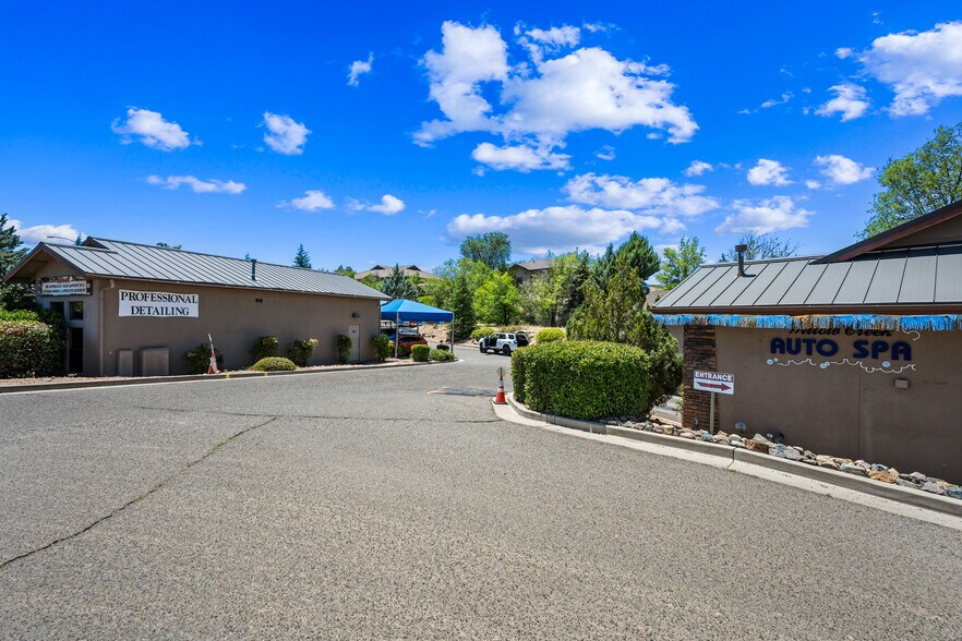 3112 Willow Creek Rd, Prescott, AZ à vendre - Photo de l’immeuble – Image 3 sur 26