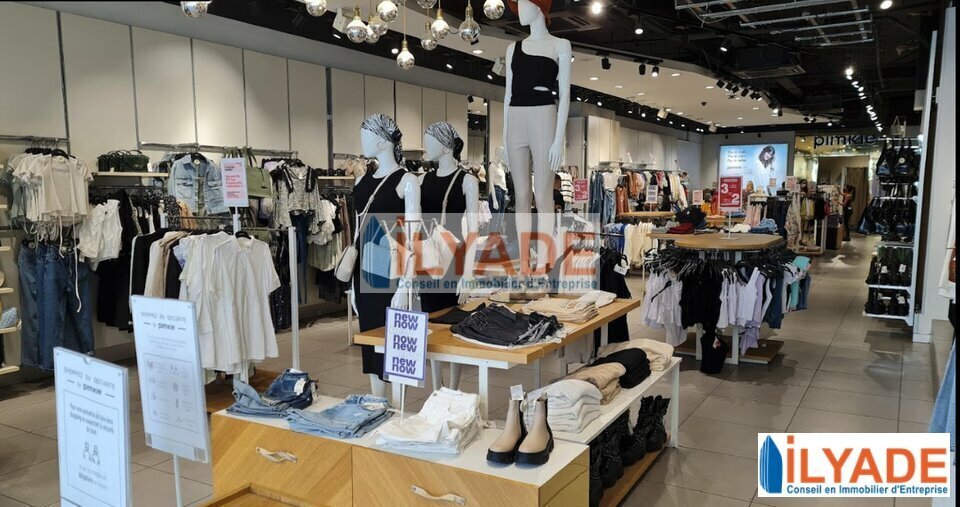 27 Rue Saint Ferreol, Marseille à louer - Photo intérieure – Image 2 sur 5