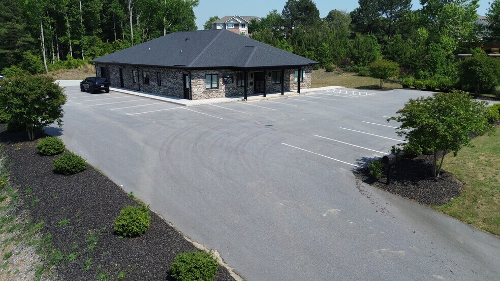 196 Annette Dr, Benson, NC à vendre - Photo de l’immeuble – Image 3 sur 23