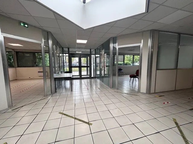 Local d’activités dans Sevrey à louer - Photo intérieure – Image 3 sur 7