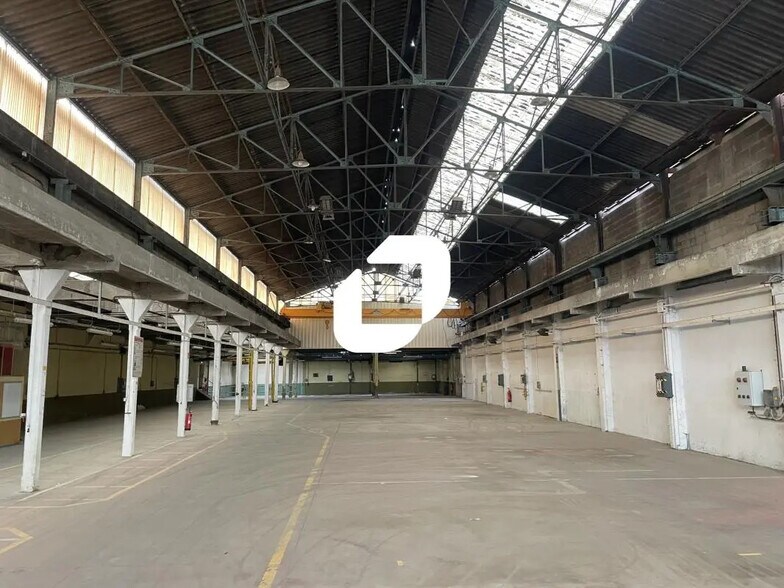 Local d’activités dans Nantes à louer - Photo de l’immeuble – Image 2 sur 6