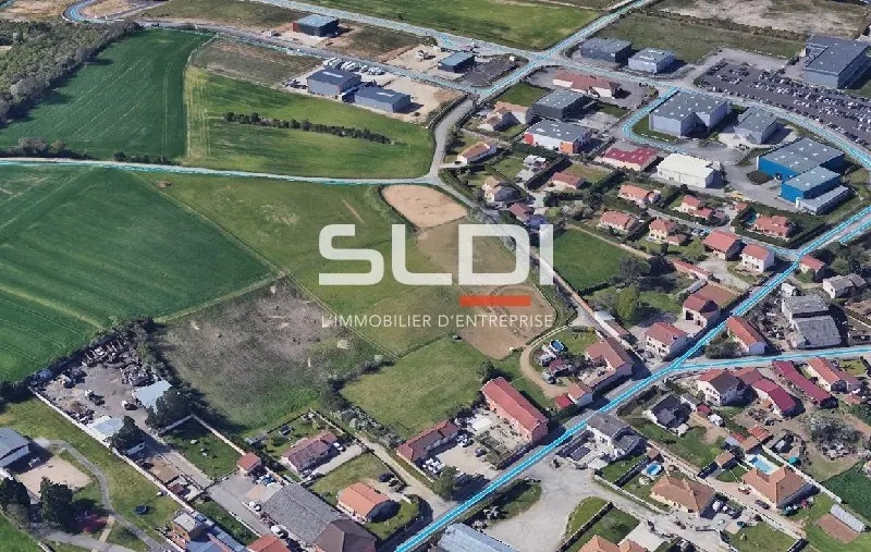 Rue Saint Exupéry, Colombier-Saugnieu à louer Photo principale– Image 1 sur 4