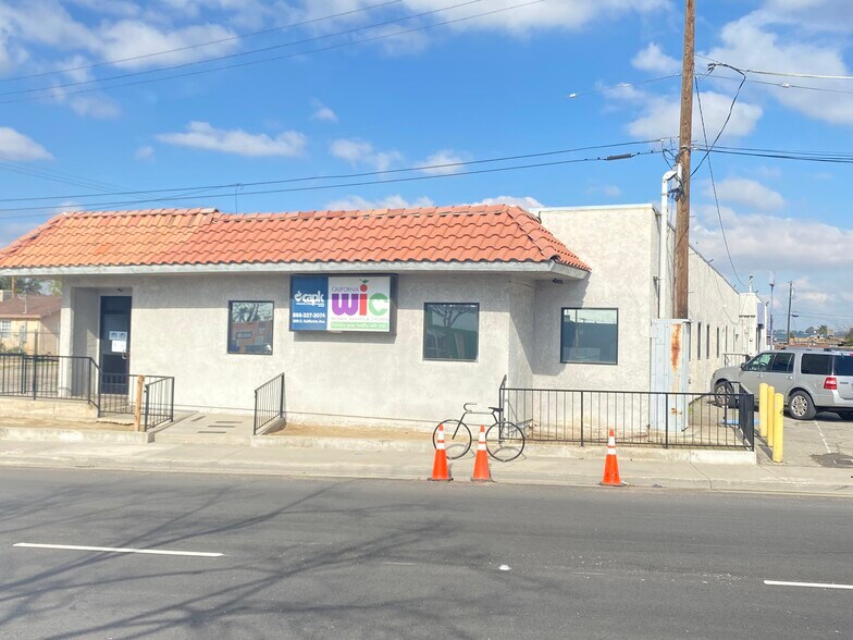 500 E California Ave, Bakersfield, CA à vendre - Photo de l’immeuble – Image 2 sur 4