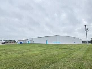Plus de détails pour 630 High St, Geneva, IN - Industriel/Logistique à vendre