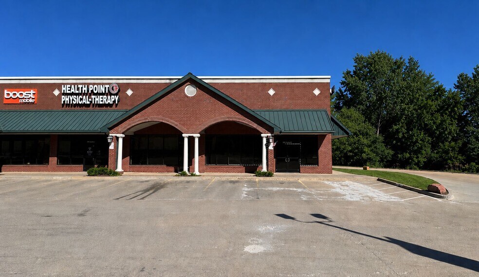 395 N Groesbeck Hwy, Mount Clemens, MI à louer - Photo de l’immeuble – Image 1 sur 1
