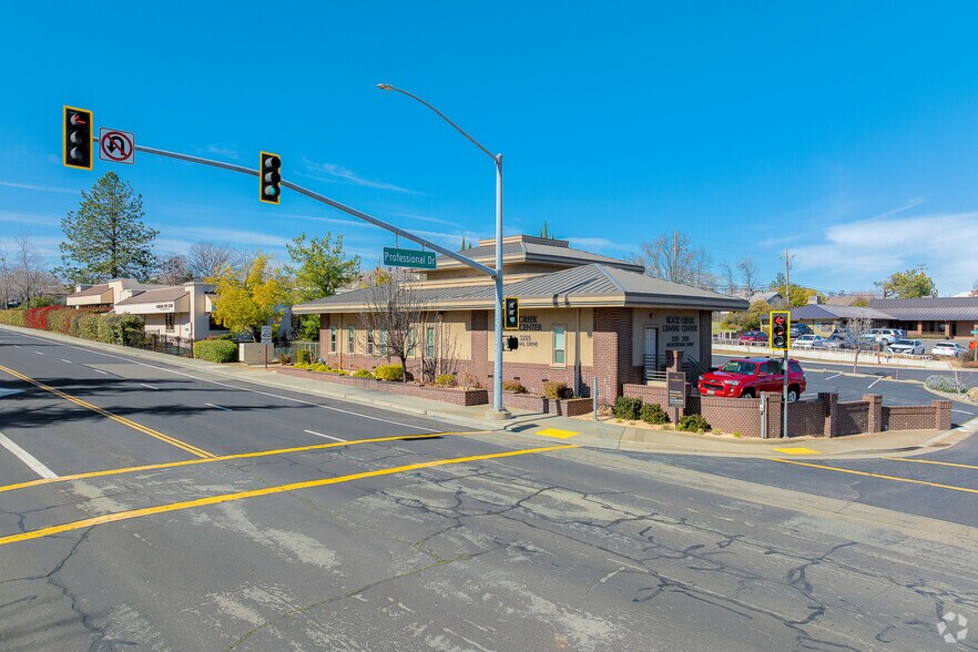 3201-3205 Professional Dr, Auburn, CA à louer - Photo principale – Image 1 sur 7