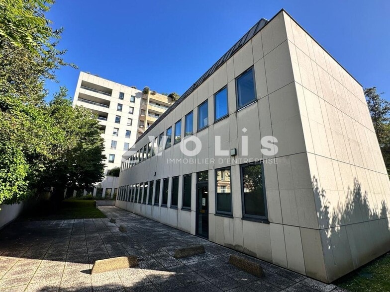 52-54 Rue Du Capitaine Guynemer, Courbevoie à louer - Photo de l’immeuble – Image 3 sur 34