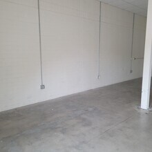 10835 Saint Charles Rock Rd, Saint Ann, MO à louer Photo intérieure– Image 1 sur 10