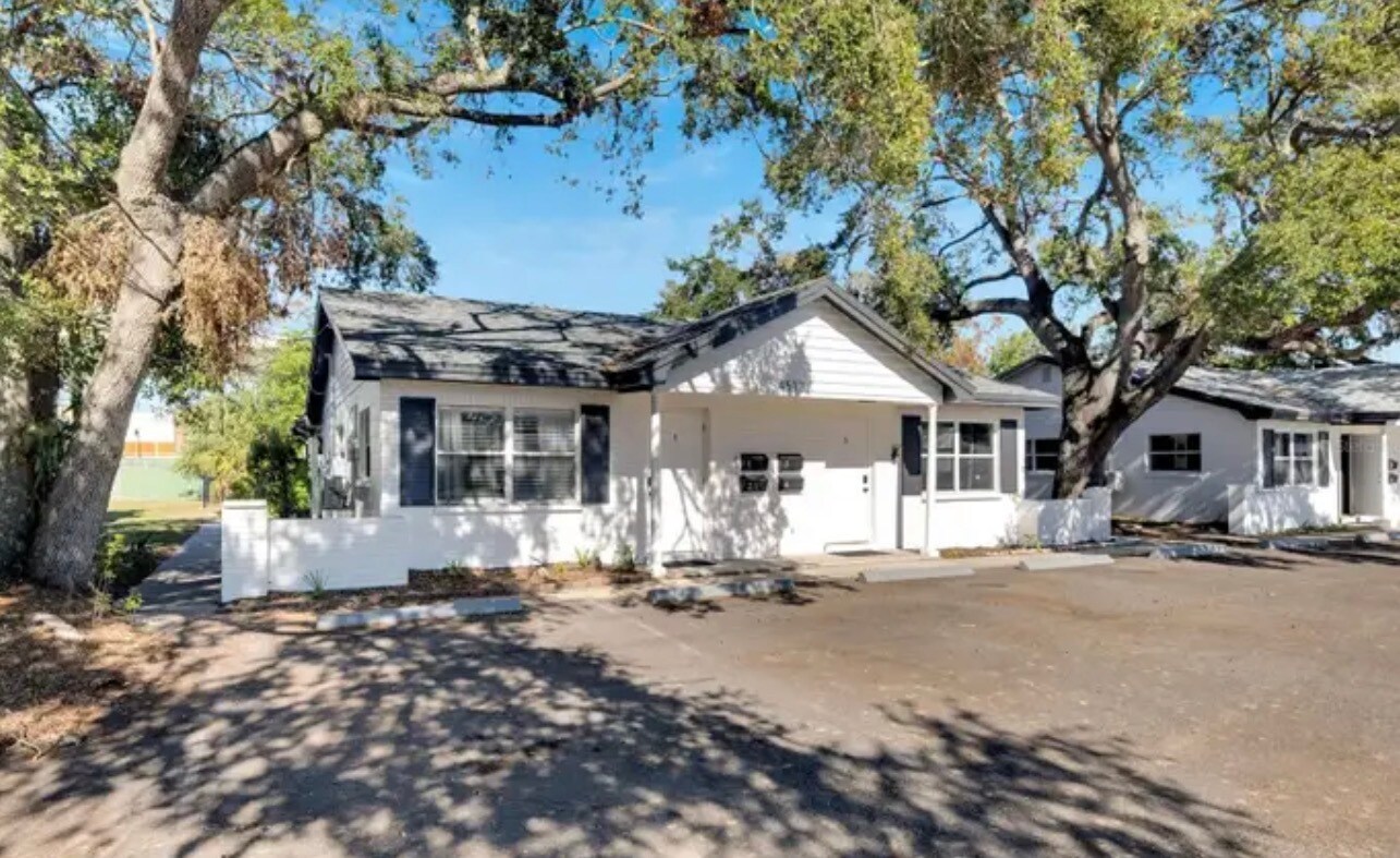 4513 W McElroy Ave, Tampa, FL à vendre Photo principale– Image 1 sur 35