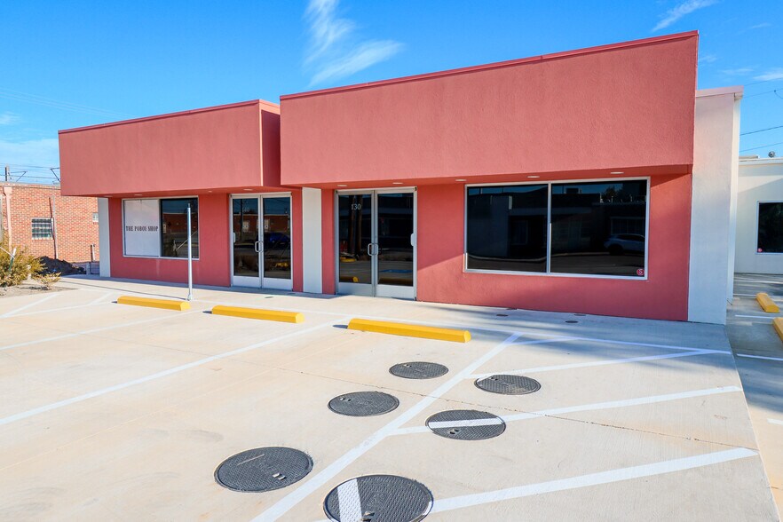 2714 Bomar Ave, Dallas, TX à louer - Photo de l’immeuble – Image 2 sur 22